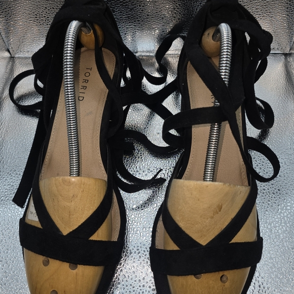 Torrid Ankle wrap block heel sandals size 10 wide foot. - Picture 11 of 13